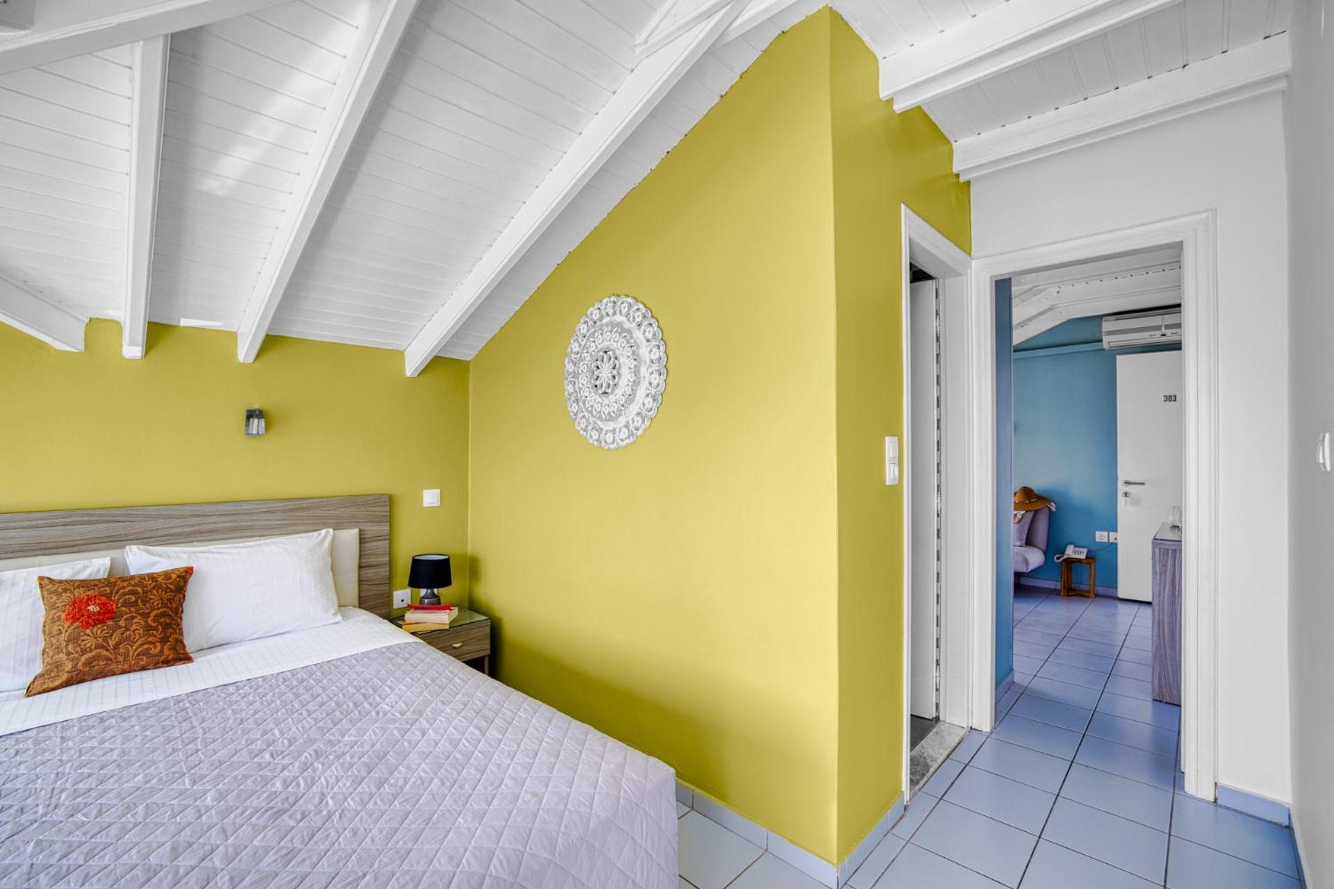 Platy Beach Hotel Екстериор снимка