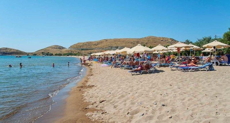 Platy Beach Hotel Екстериор снимка