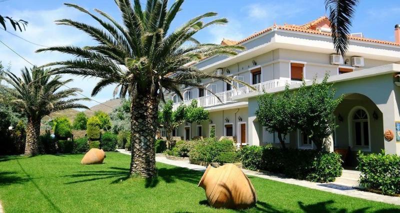 Platy Beach Hotel Екстериор снимка