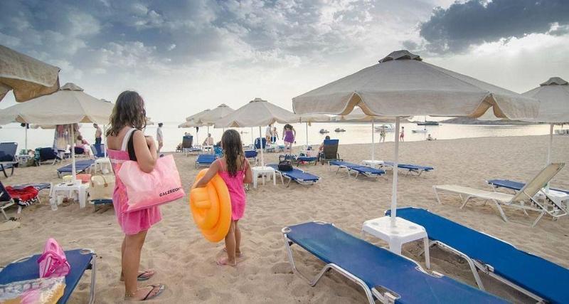 Platy Beach Hotel Екстериор снимка